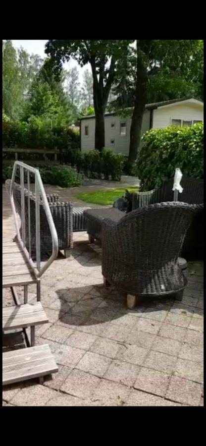 Drie De Veldkamp Hotell Epe Exteriör bild